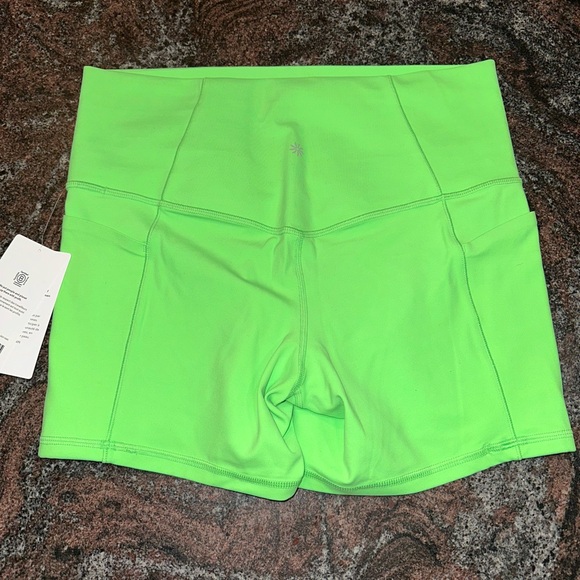 NWT Athleta salutation stash pocket II 5” shorts size 1x - Picture 8 of 9
